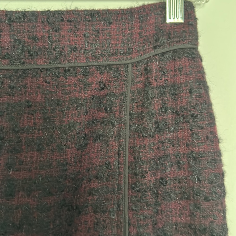 Ann Taylor Burgundy and Black Boucher Skirt